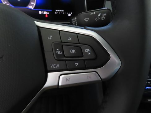 New 2026 Volkswagen Jetta SE FWD image 14