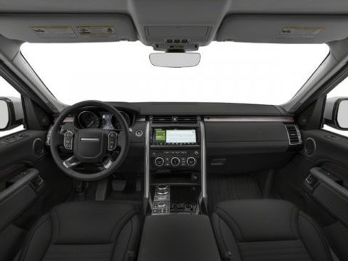 Used 2018 Land Rover Discovery HSE Luxury image 5