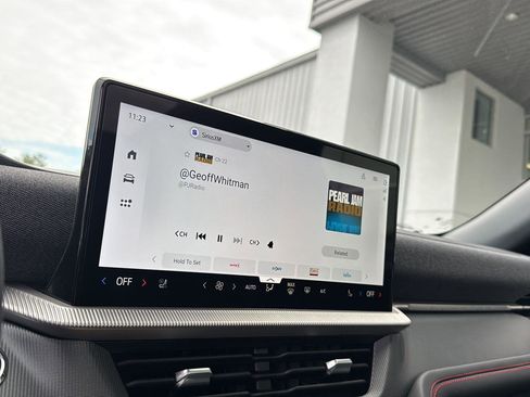 New 2026 Ford Explorer ST w/ Sun And Sound Package image 31