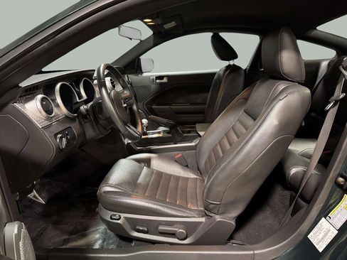 Used 2009 Ford Mustang GT Premium image 5