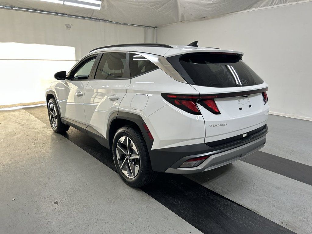 Used 2025 Hyundai Tucson SEL AWD/4WD image 7