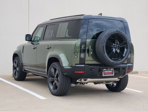 New 2026 Land Rover Defender 110 X-Dynamic SE AWD/4WD image 3
