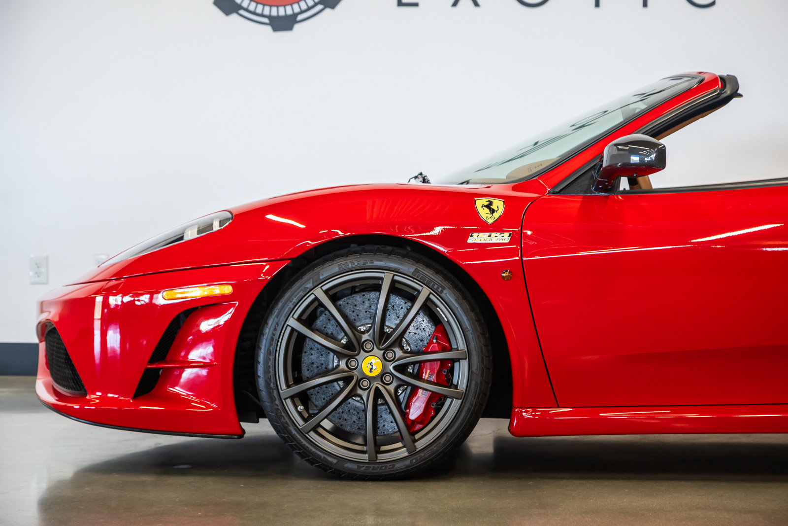 Used 2009 Ferrari F430 Scuderia RWD image 18