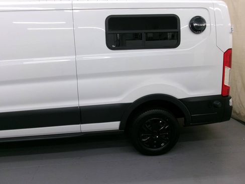 Used 2017 Ford Transit 150 148 Low Roof RWD image 5