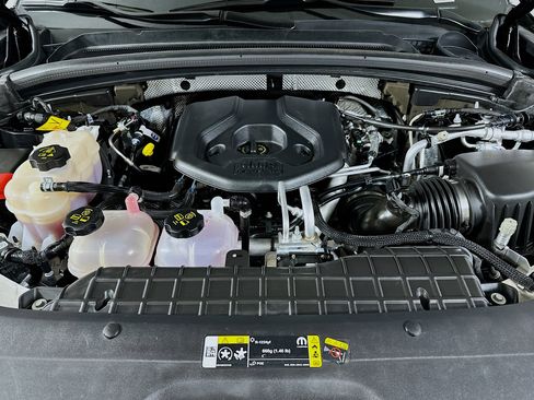 Used 2022 Jeep Grand Cherokee Limited 4xe w/ MOPAR Finishing Package image 35