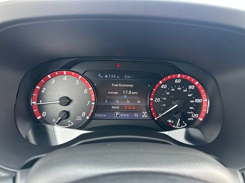 Used 2025 Nissan Frontier PRO-4X AWD/4WD image 20