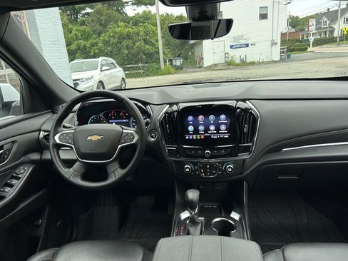 Used 2023 Chevrolet Traverse LT w/ LT Premium Package AWD/4WD image 30