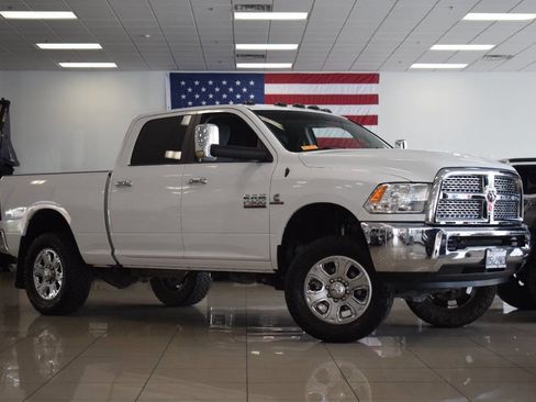 Used 2017 RAM 2500 SLT image 1