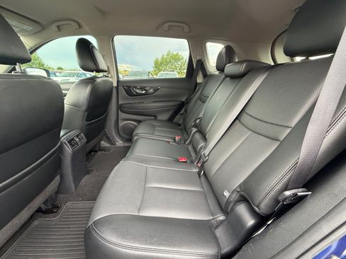 Used 2017 Nissan Rogue SL AWD/4WD image 17