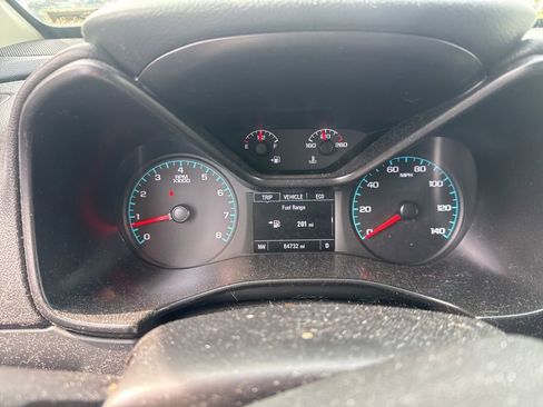 Used 2022 GMC Canyon Elevation w/ Driver Alert Package image 8