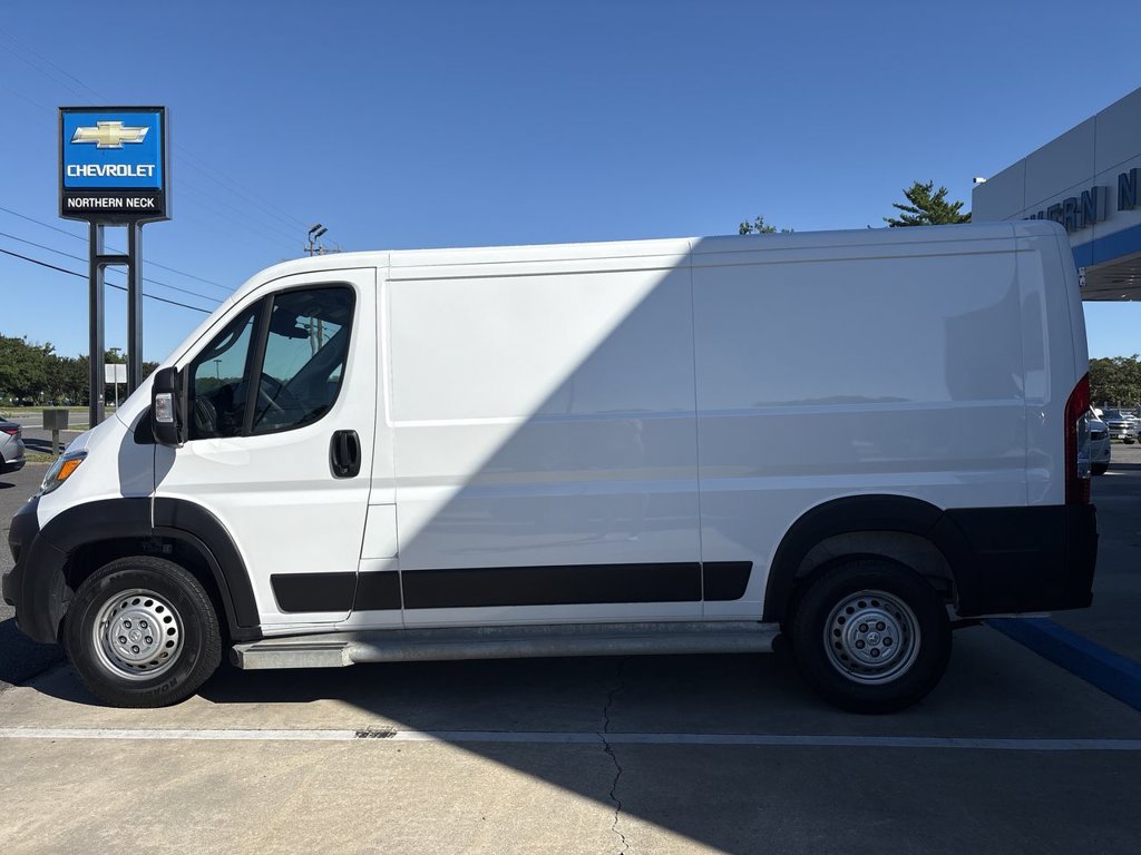 Used 2025 RAM ProMaster 2500 w/ U-Haul Equipment Group FWD image 5