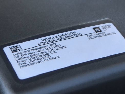 Used 2020 Chevrolet Silverado 1500 LTZ w/ LTZ Plus Package AWD/4WD image 13