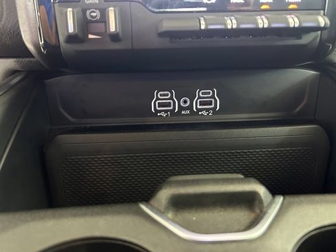 Used 2026 RAM 3500 Big Horn AWD/4WD image 53