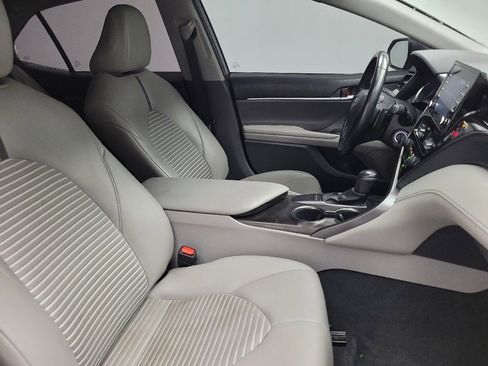 Used 2023 Toyota Camry SE FWD image 21