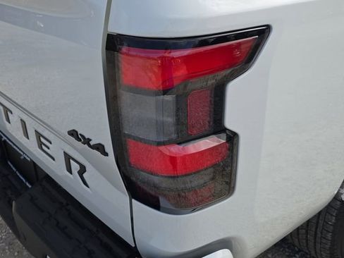 New 2026 Nissan Frontier SV image 11