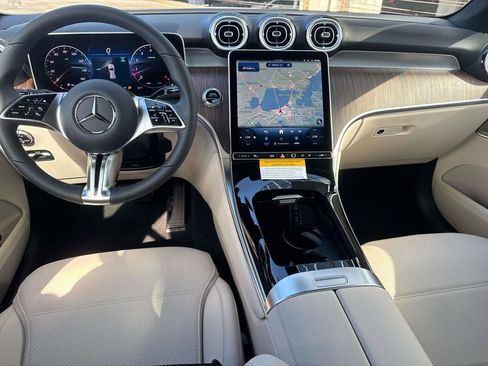 New 2026 Mercedes-Benz GLC 300 4MATIC image 8