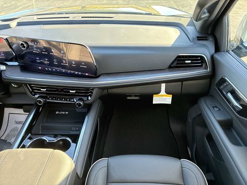 New 2026 Chevrolet Tahoe Premier w/ Sun And Tow Package image 29