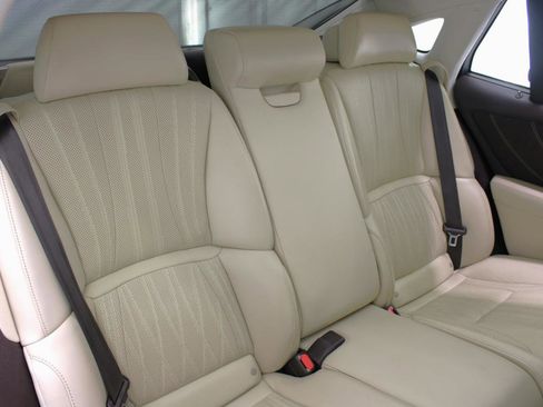 Used 2018 Lexus LS 500 w/ Luxury Package RWD image 46