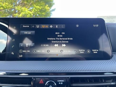 New 2025 Nissan Kicks SR image 19