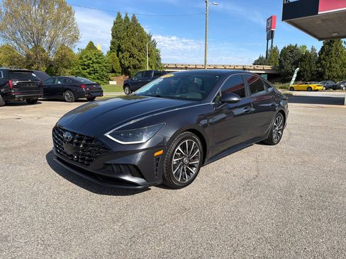 Used 2021 Hyundai Sonata Limited FWD image 1