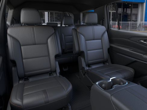 New 2026 Chevrolet Traverse High Country w/ LPO, Floor Liner Package image 17