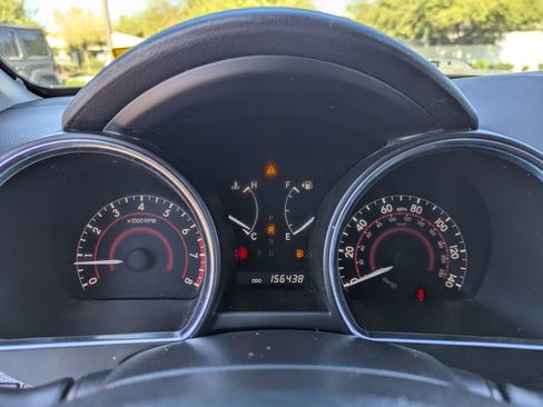 Used 2012 Toyota Highlander 4WD image 27