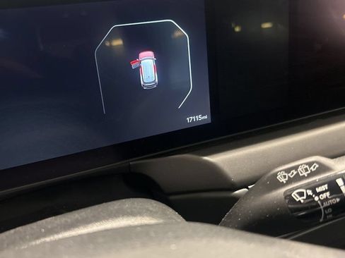 Certified 2024 Kia EV9 Wind AWD/4WD image 44