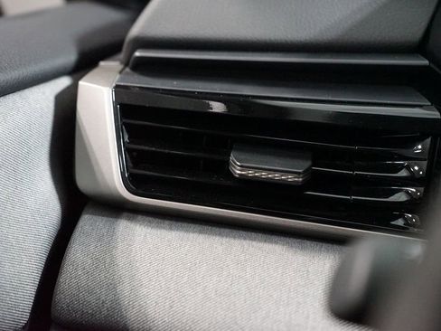 Certified 2025 Toyota Camry LE image 25