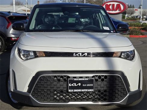 New 2025 Kia Soul S image 2