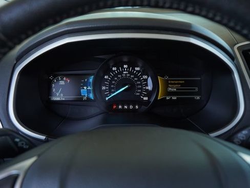 Used 2019 Ford Edge SEL w/ Equipment Group 201A FWD image 19