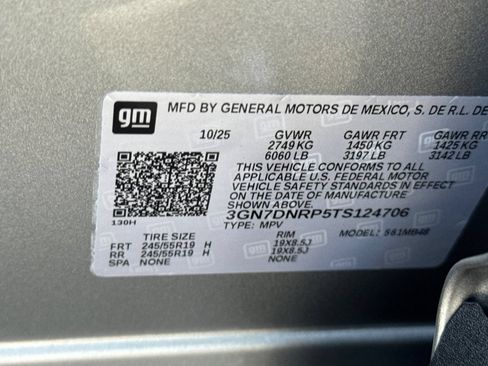 Used 2026 Chevrolet Equinox EV LT FWD image 51