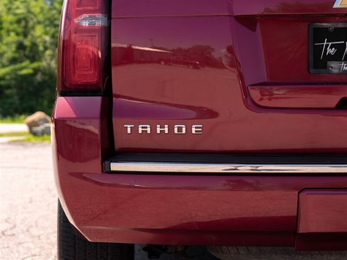 Used 2015 Chevrolet Tahoe LTZ AWD/4WD image 12