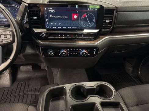 Used 2024 GMC Sierra 1500 Elevation AWD/4WD image 18
