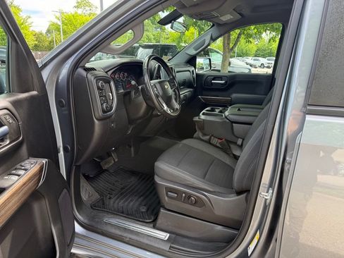 Used 2021 Chevrolet Silverado 1500 LT AWD/4WD image 12