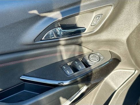 Used 2024 Chevrolet Trax RS w/ Driver Confidence Package image 17