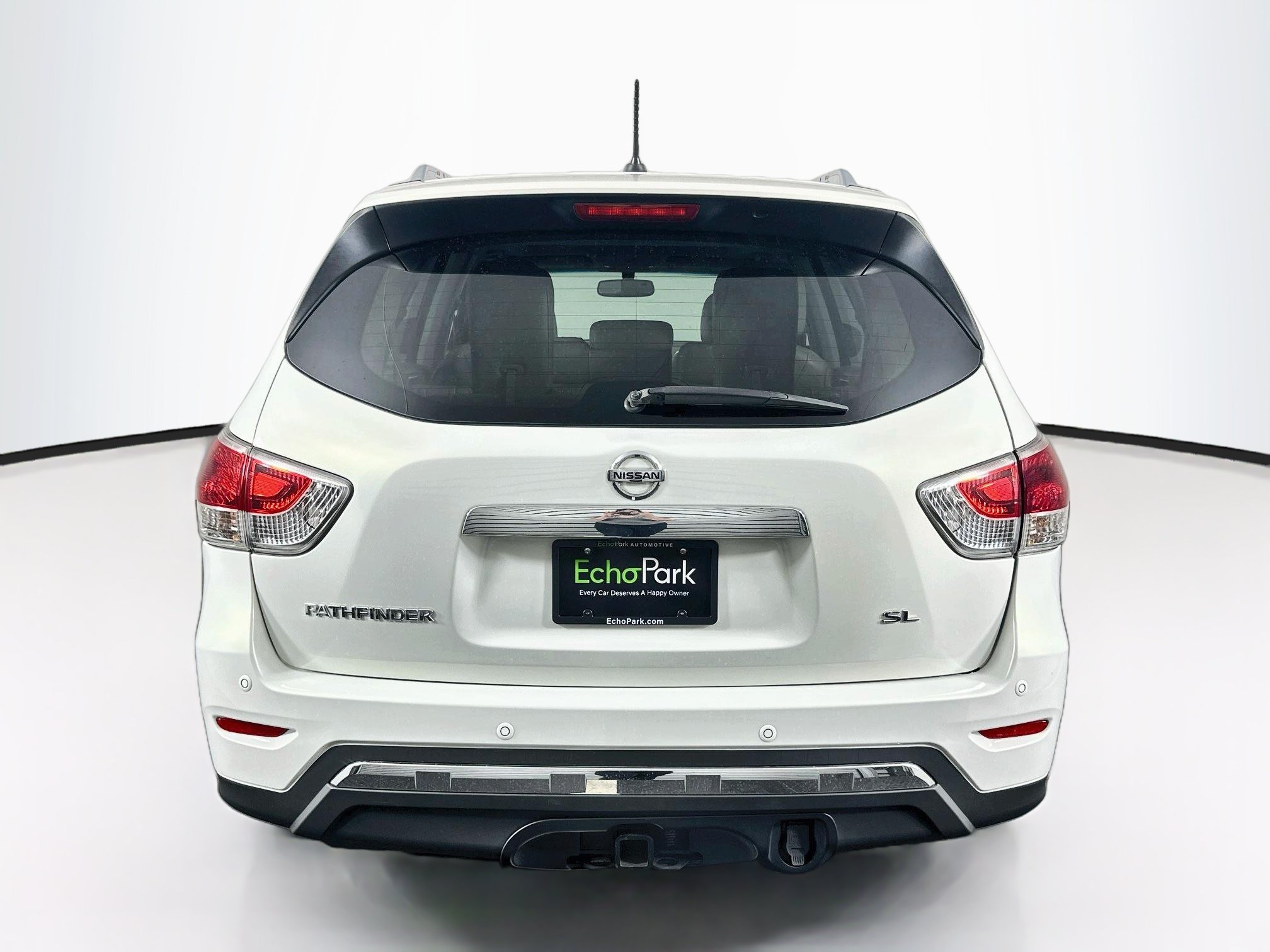 Used 2014 Nissan Pathfinder SL w/ SL Premium Package FWD image 7