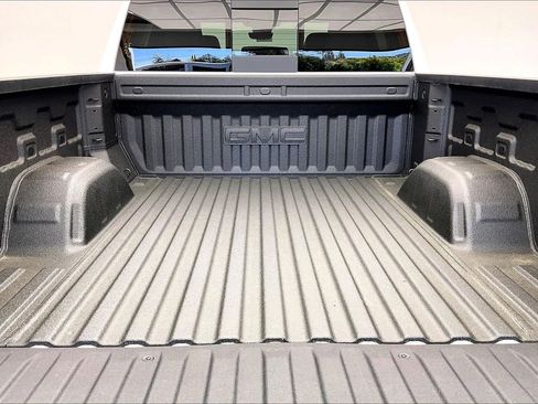 New 2026 GMC Sierra 1500 AT4 w/ Technology Package image 11