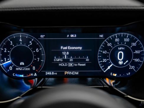 Used 2022 Ford Mustang Shelby GT500 w/ Carbon Fiber Track Pack image 86