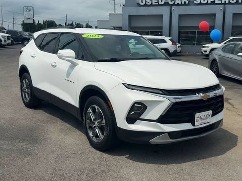 Used 2024 Chevrolet Blazer LT FWD image 9