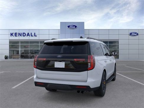 New 2026 Ford Expedition Tremor image 8