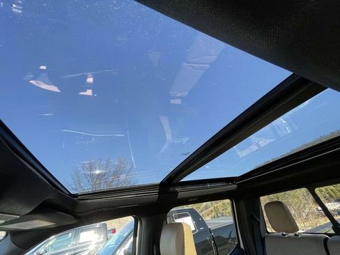 Used 2025 Ford F250 Lariat w/ Lariat Ultimate Package image 18