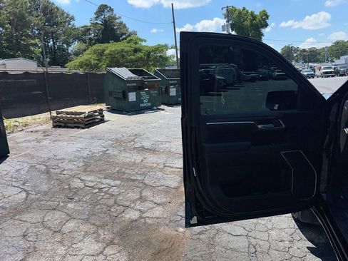 Used 2024 GMC Sierra 1500 SLT w/ Max Trailering Package AWD/4WD image 13
