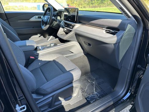 New 2026 Ford Explorer Active image 36