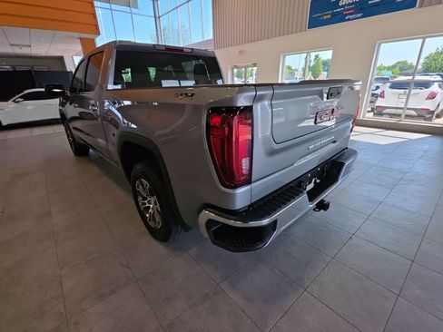 Used 2025 GMC Sierra 1500 SLT AWD/4WD image 12