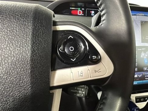 Used 2019 Toyota Prius Prime Premium FWD image 16