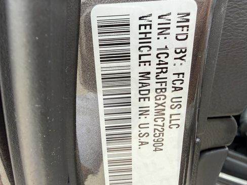 Used 2021 Jeep Grand Cherokee Limited w/ Quick Order Package 28K 80th image 36