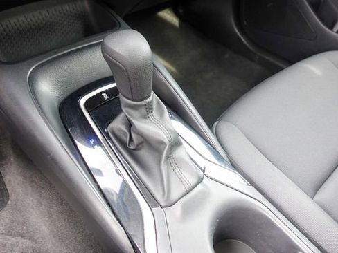 Certified 2024 Toyota Corolla LE image 25