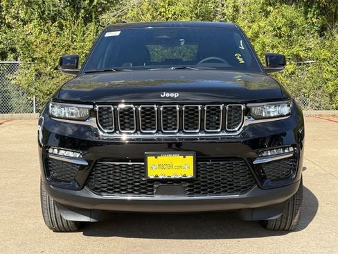 New 2025 Jeep Grand Cherokee Limited w/ Trailer Tow Package AWD/4WD image 3