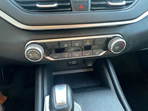 Used 2021 Nissan Altima 2.5 S w/ Driver Assist Package FWD image 18