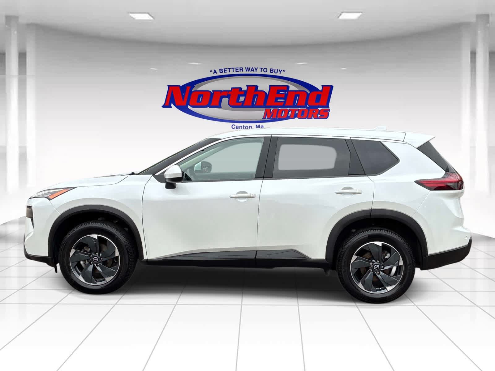 Used 2025 Nissan Rogue SV AWD/4WD image 4